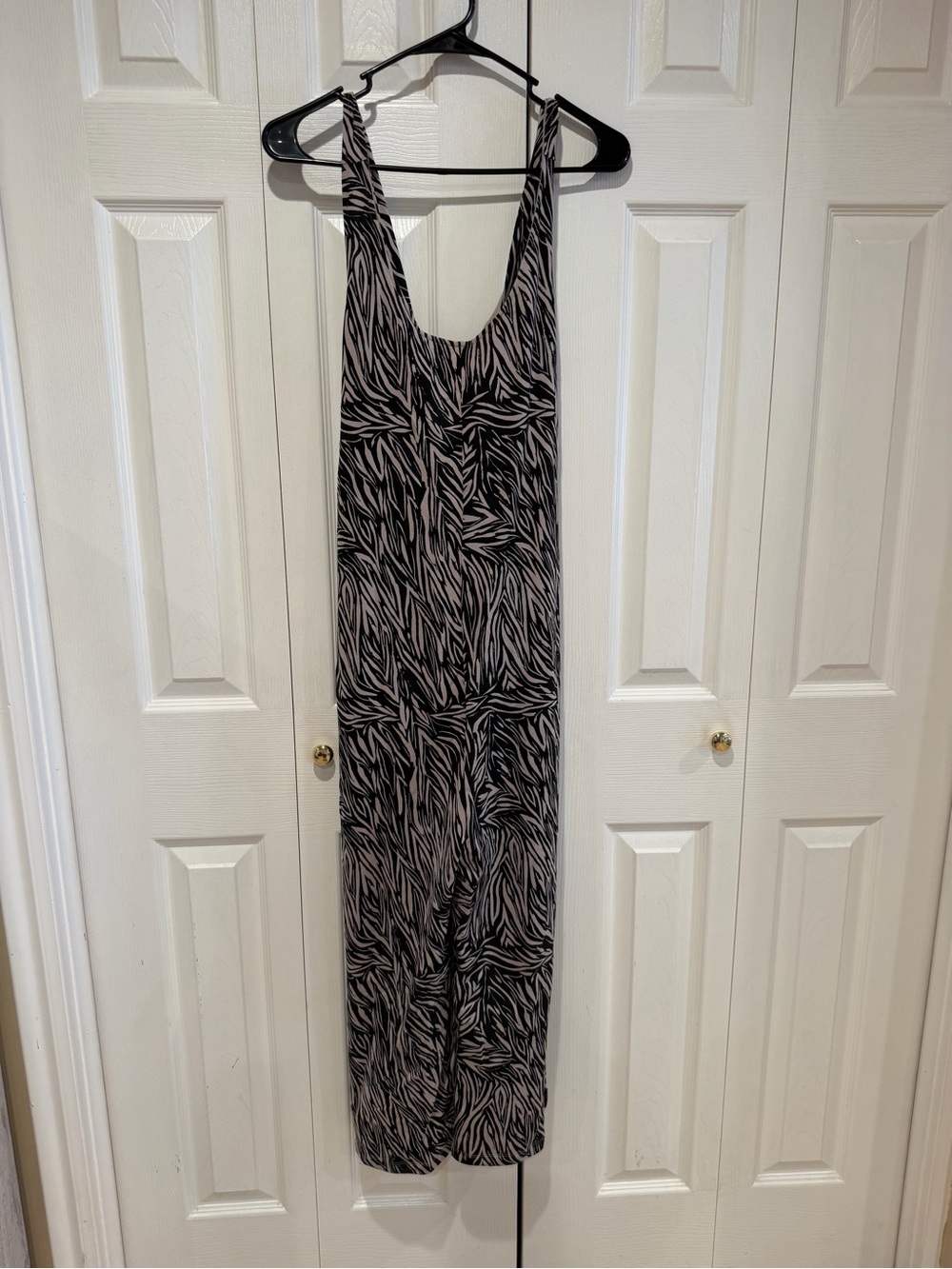 Sleeveless Black and White Printed Maxi Romper